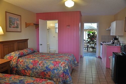 By The Beach Motel - Cocoa Beach Zewnętrze zdjęcie